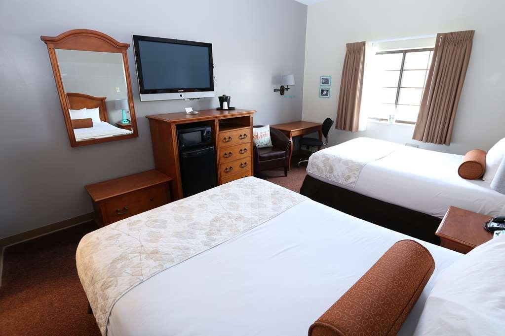 Country Hearth Inn & Suites Edwardsville Quarto foto