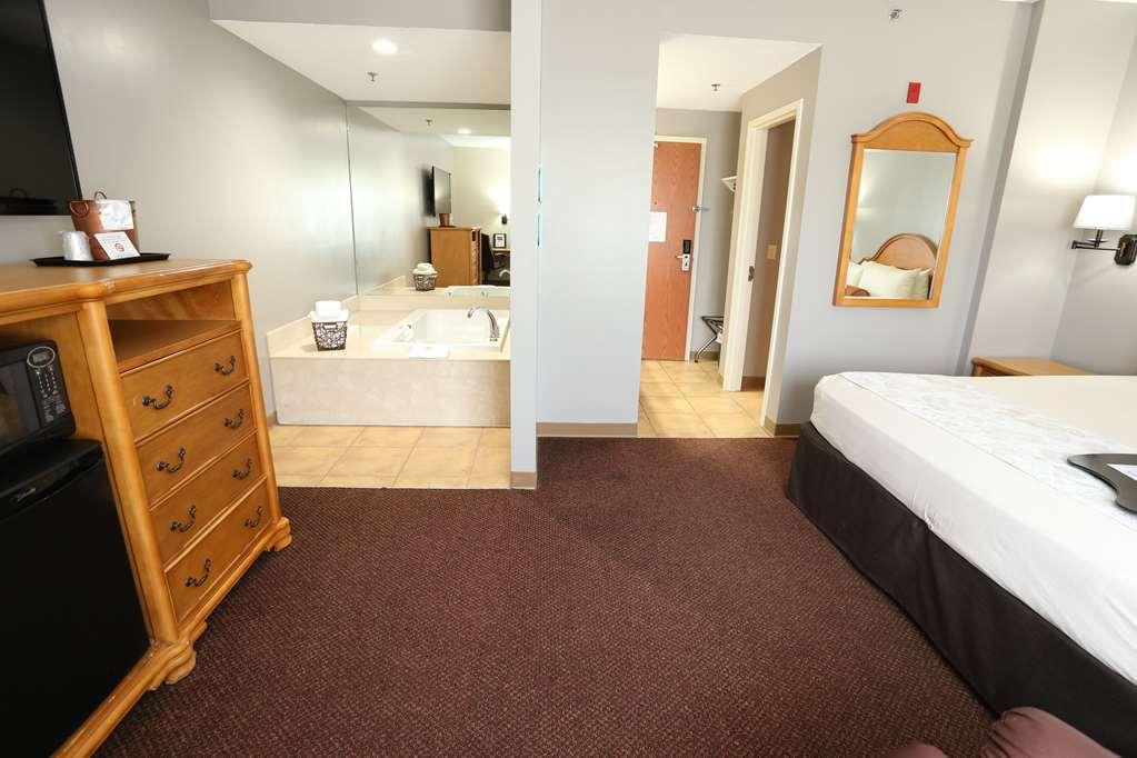 Country Hearth Inn & Suites Edwardsville Quarto foto
